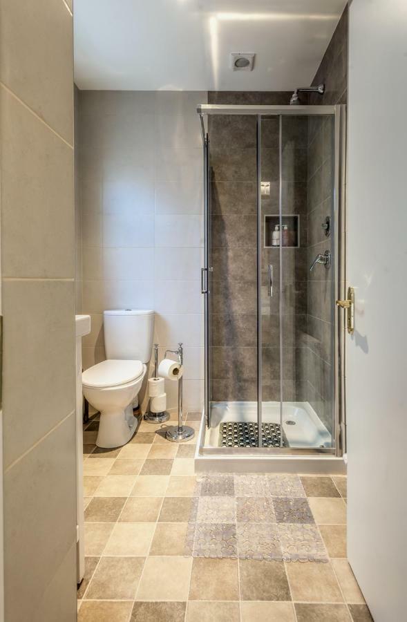 Tintawn House Ξενοδοχείο Sandyford Εξωτερικό φωτογραφία