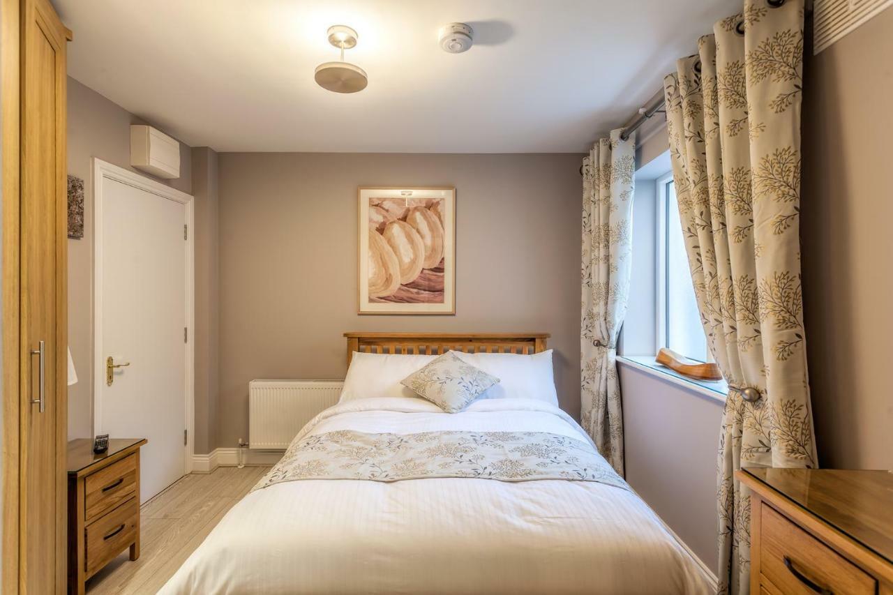 Tintawn House Ξενοδοχείο Sandyford Εξωτερικό φωτογραφία